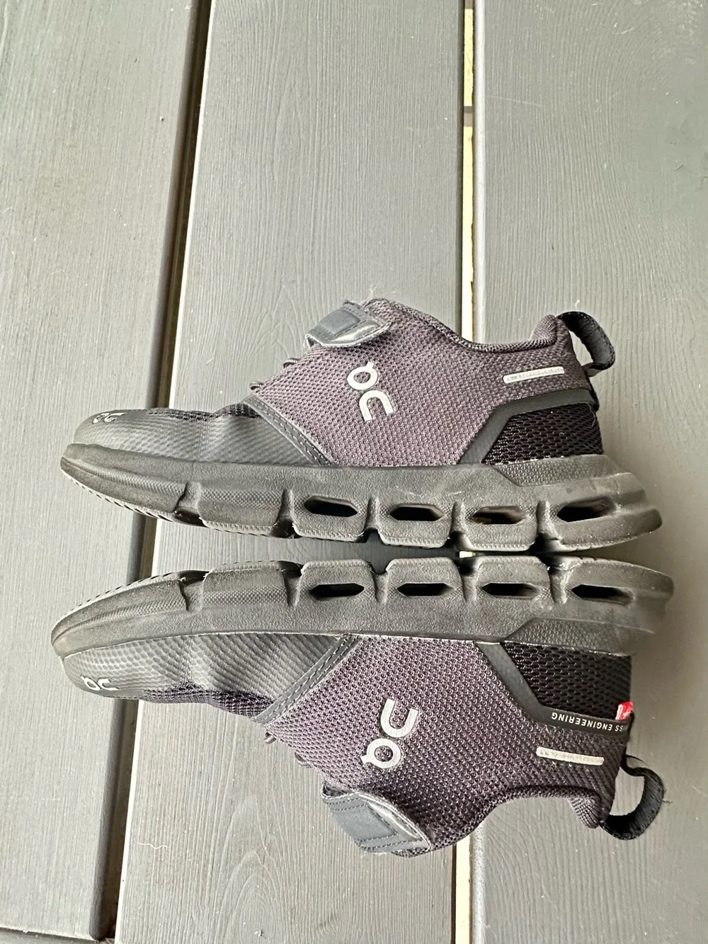 On Running Kids Black Mesh Sneakers with Hook-and-Loop Strap